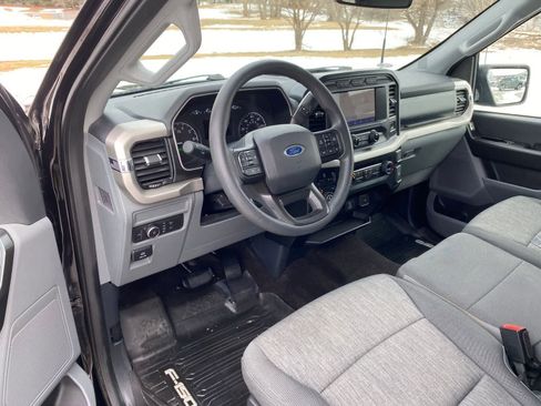 Used 2021 Ford F150 XL w/ Trailer Tow Package image 2