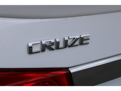 Used 2016 Chevrolet Cruze LT w/ RS Package image 34