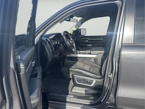 Used 2022 RAM 1500 Laramie AWD/4WD image 10
