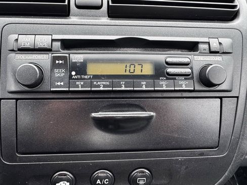 Used 2005 Honda Civic EX image 9