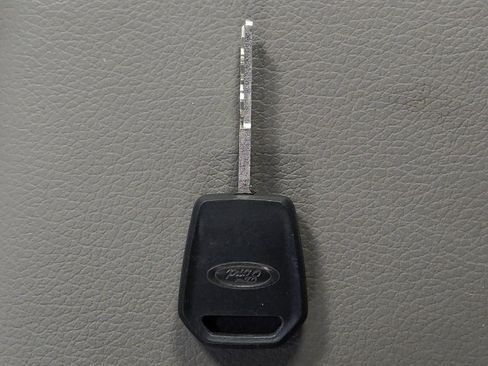 Used 2020 Ford F150 XL RWD image 32