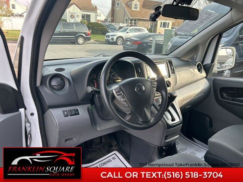 Used 2021 Nissan NV200 SV w/ Sliding Door Glass Package image 13
