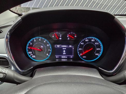 Used 2021 Chevrolet Equinox LS w/ LS Convenience Package image 23