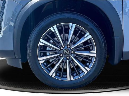 New 2026 Nissan Pathfinder Platinum AWD/4WD image 13