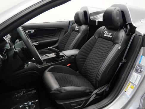 Used 2021 Ford Mustang GT Premium w/ GT Performance Package RWD image 24