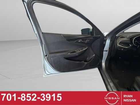 Used 2024 Chevrolet Malibu LT FWD image 34