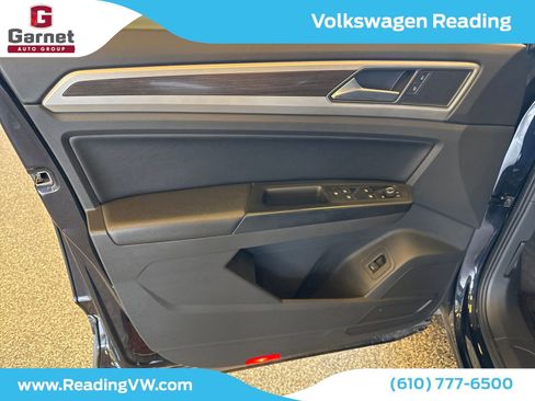 Used 2018 Volkswagen Atlas SE AWD/4WD image 13