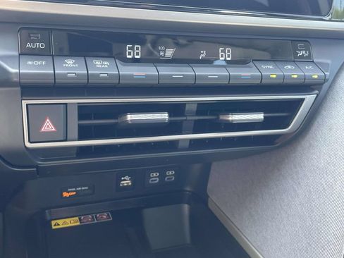 Used 2026 Toyota Camry LE FWD image 17