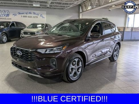 Certified 2023 Ford Escape ST-Line Select w/ Tech Pack #2 AWD/4WD image 4