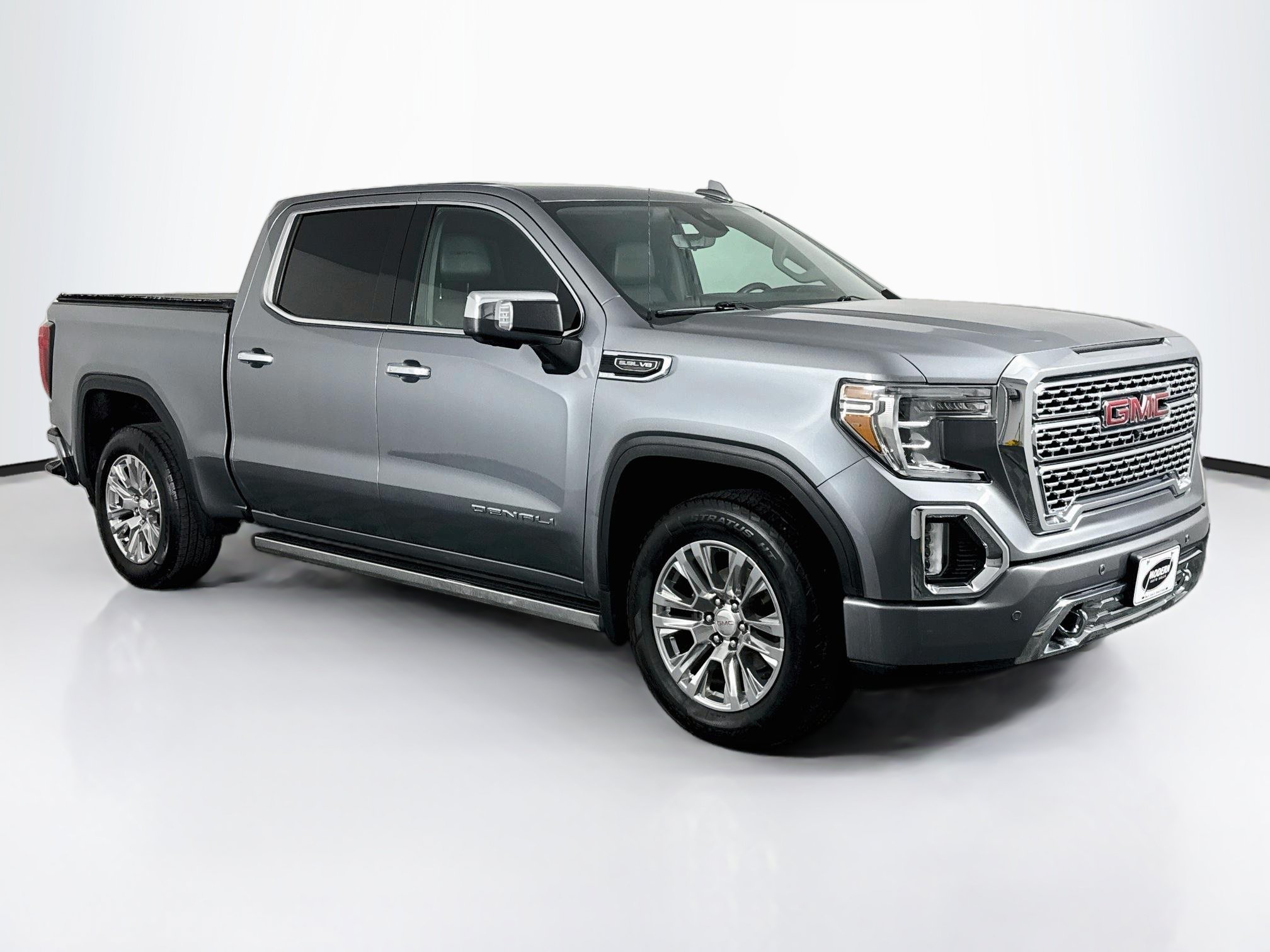 Used 2019 GMC Sierra 1500 Denali w/ Technology Package AWD/4WD image 2