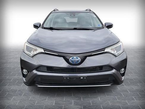 Used 2017 Toyota RAV4 XLE w/ All Weather Liner Package image 2