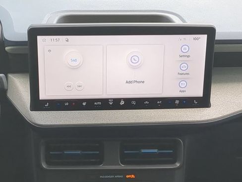 New 2026 Ford Maverick XLT w/ XLT Luxury Package FWD image 18