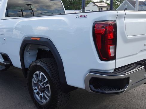 Used 2024 GMC Sierra 3500 SLE AWD/4WD image 10