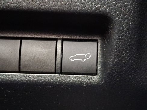 Used 2020 Toyota RAV4 XLE w/ Convenience Package AWD/4WD image 26