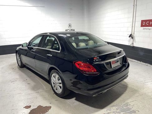 Used 2019 Mercedes-Benz C 300 4MATIC Sedan image 4