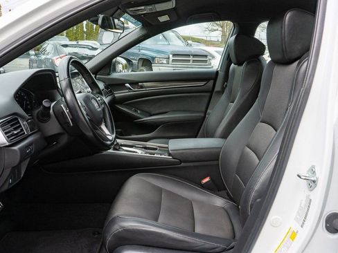 Certified 2022 Honda Accord Sport image 7