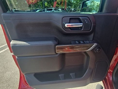 Used 2021 Chevrolet Silverado 1500 RST image 12