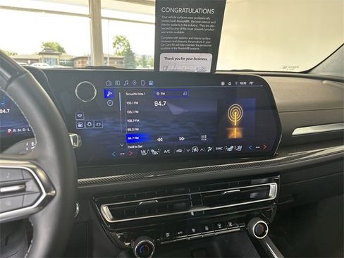 Certified 2024 Chevrolet Traverse RS image 30