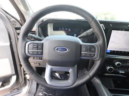 Used 2026 Ford F350 Lariat w/ Black Appearance Package AWD/4WD image 19