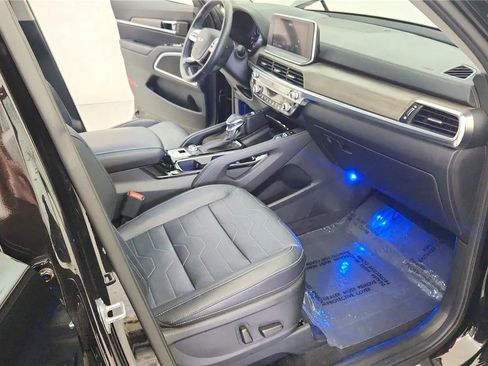 Used 2022 Kia Telluride SX w/ SX Prestige Package image 37