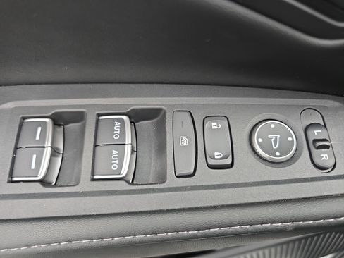 Certified 2023 Honda Accord Sport image 25