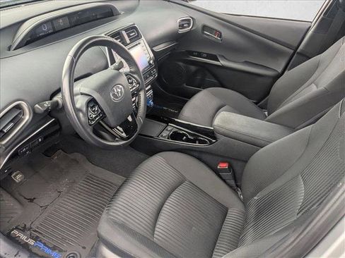 Used 2021 Toyota Prius Prime LE image 10