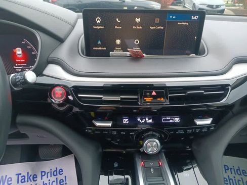 Used 2023 Acura MDX SH-AWD w/ Technology Package image 13