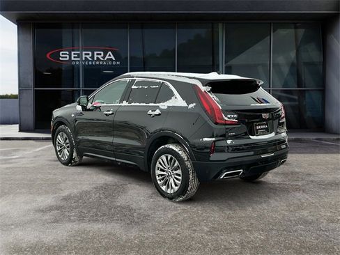 Certified 2024 Cadillac XT4 Premium Luxury image 3