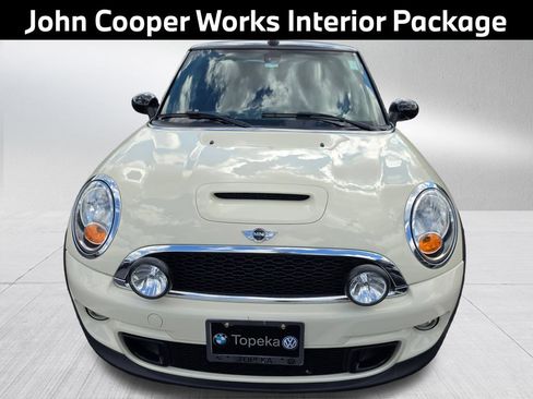 Used 2015 MINI Cooper S FWD image 3