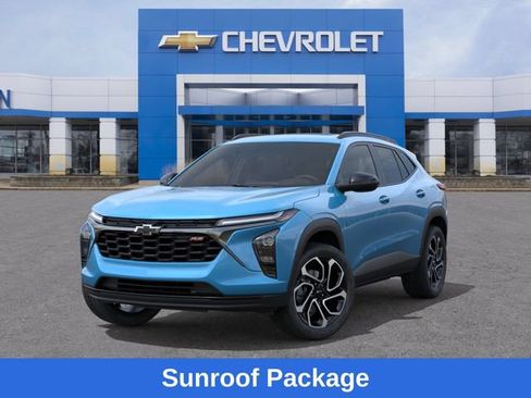 New 2026 Chevrolet Trax RS w/ Sunroof Package FWD image 7