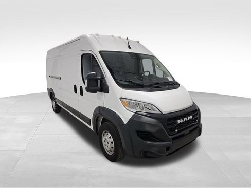 Used 2023 RAM ProMaster 2500 FWD image 4