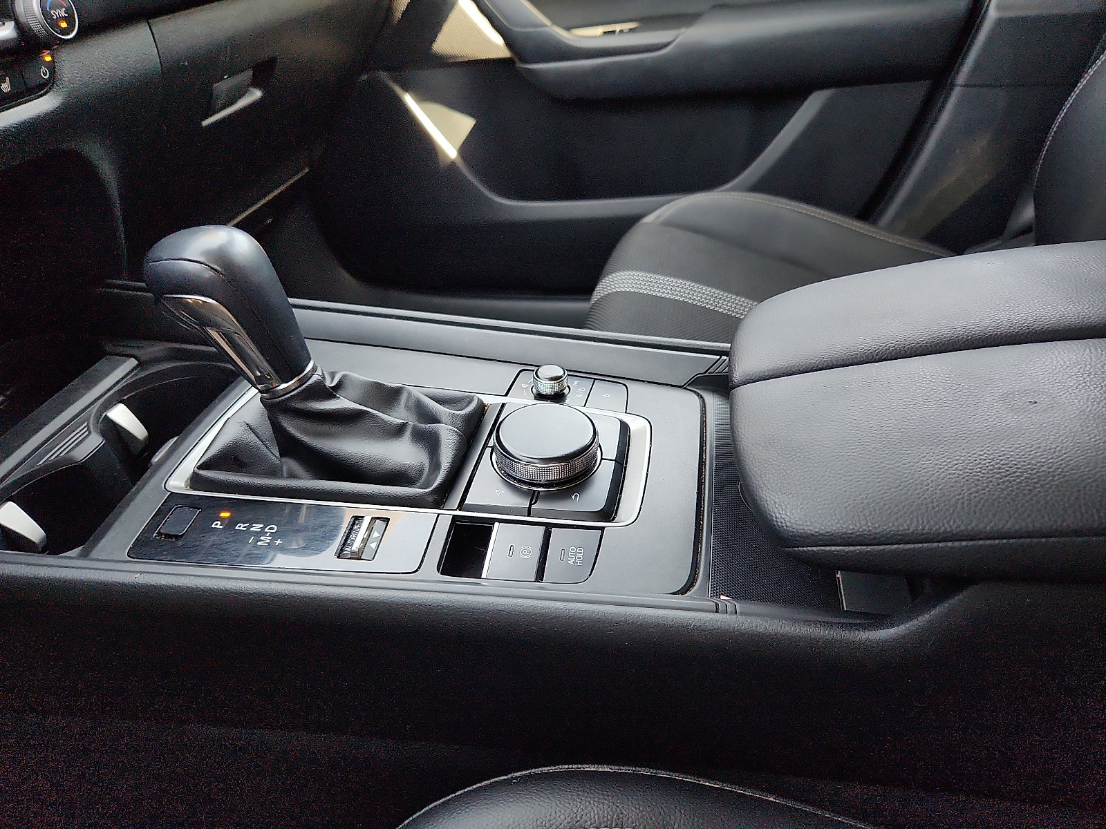 Used 2025 MAZDA CX-50 AWD 2.5 S w/ Preferred Package image 19