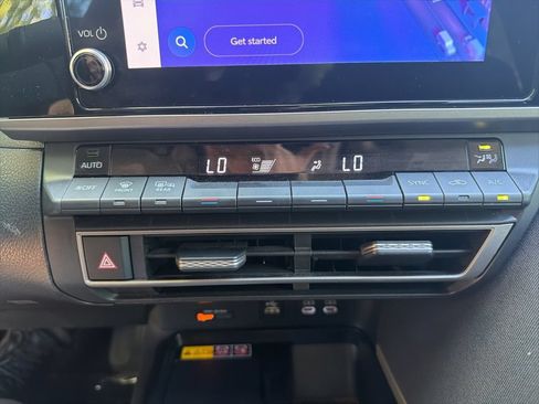 Used 2025 Toyota Camry LE FWD image 24
