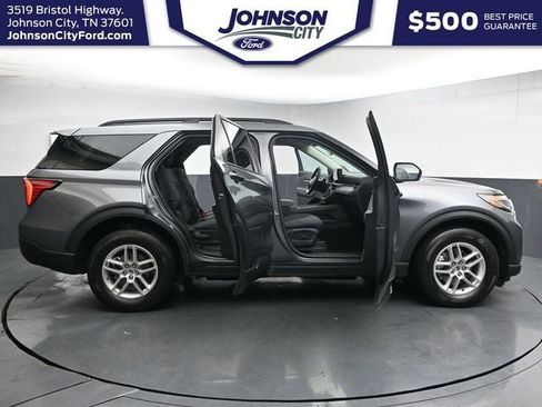 Certified 2025 Ford Explorer Active AWD/4WD image 39