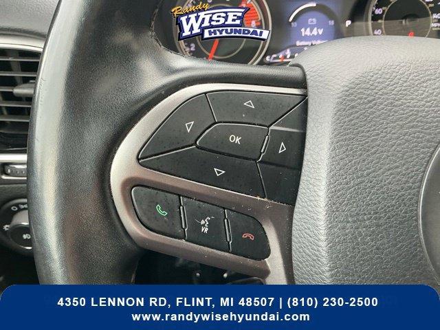 Used 2019 Jeep Cherokee Limited AWD/4WD image 20