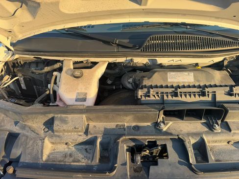 Used 2021 Chevrolet Express 2500 w/ Driver Convenience Package RWD image 21
