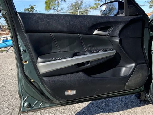 Used 2010 Honda Accord EX-L image 20