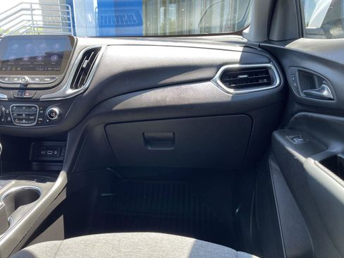 Used 2024 Chevrolet Equinox LT FWD image 30
