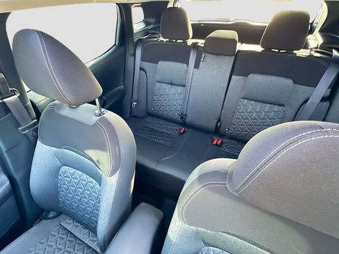 Used 2025 Nissan Kicks SV w/ SV Premium Package image 20