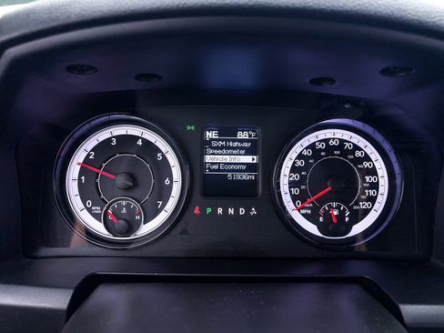 Used 2023 RAM 1500 Classic SLT image 28