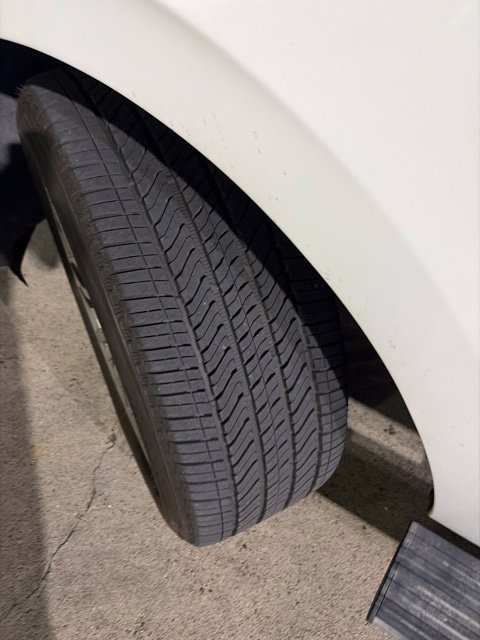 Used 2024 Ford Expedition Limited AWD/4WD image 4