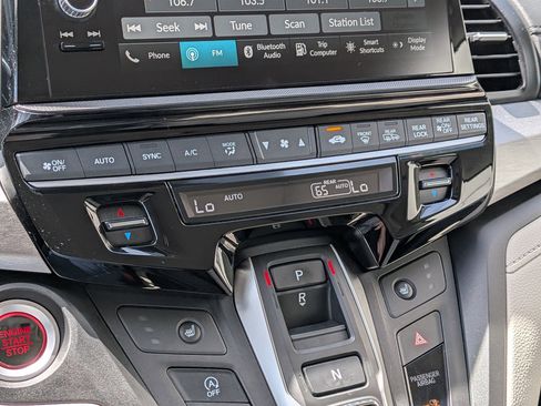 Used 2025 Honda Odyssey EX-L image 23
