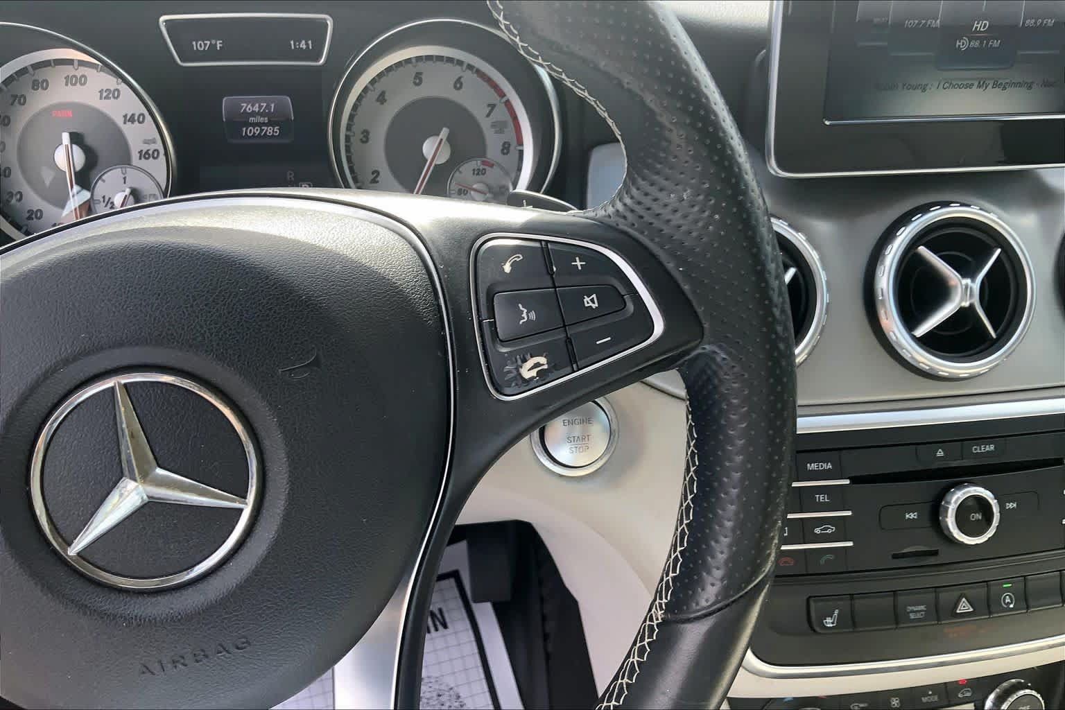 Used 2016 Mercedes-Benz GLA 250 image 24