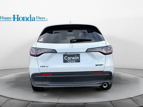 New 2026 Honda HR-V Sport image 18