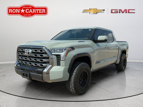 Used 2025 Toyota Tundra Platinum AWD/4WD image 3