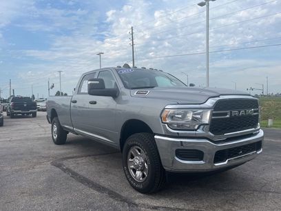 Used 2024 RAM 2500 Tradesman w/ Chrome Appearance Group