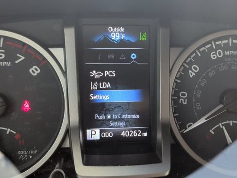 Used 2022 Toyota Tacoma SR5 w/ Technology Package RWD image 22