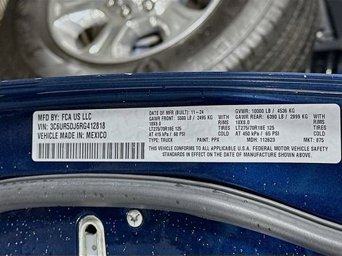 Used 2024 RAM 2500 Big Horn w/ Bed Utility Group image 35