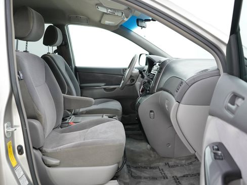 Used 2006 Toyota Sienna LE AWD/4WD image 11