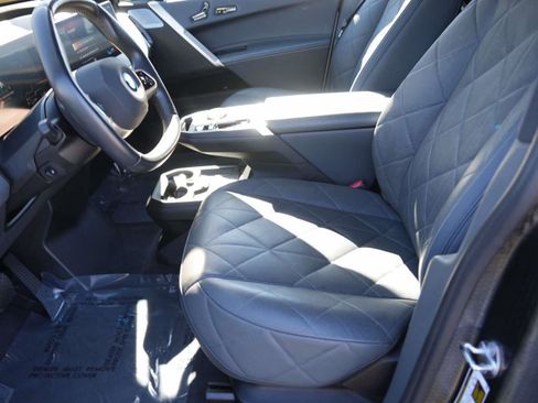 Certified 2023 BMW iX M60 image 23